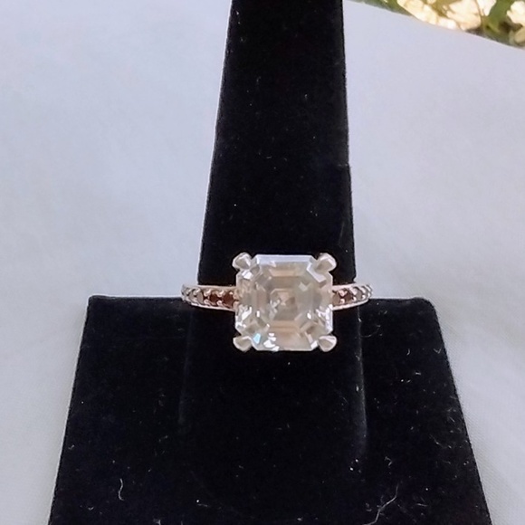 Sterling Silver & Cushion Cut CZ Stone Ring with Red Stone Pave Accent / Size 8 - Picture 4 of 8